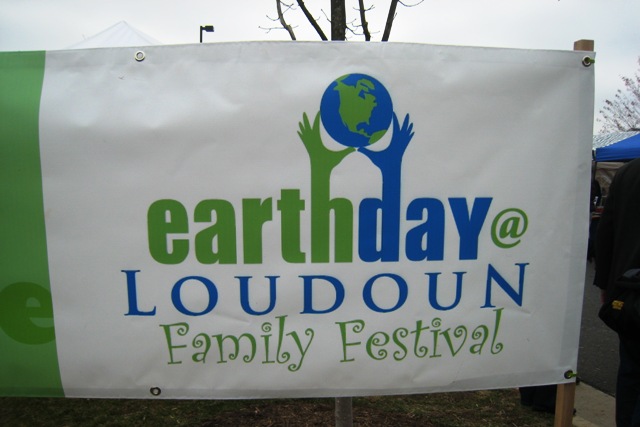 2011 04 - Earth Day Loudoun sign